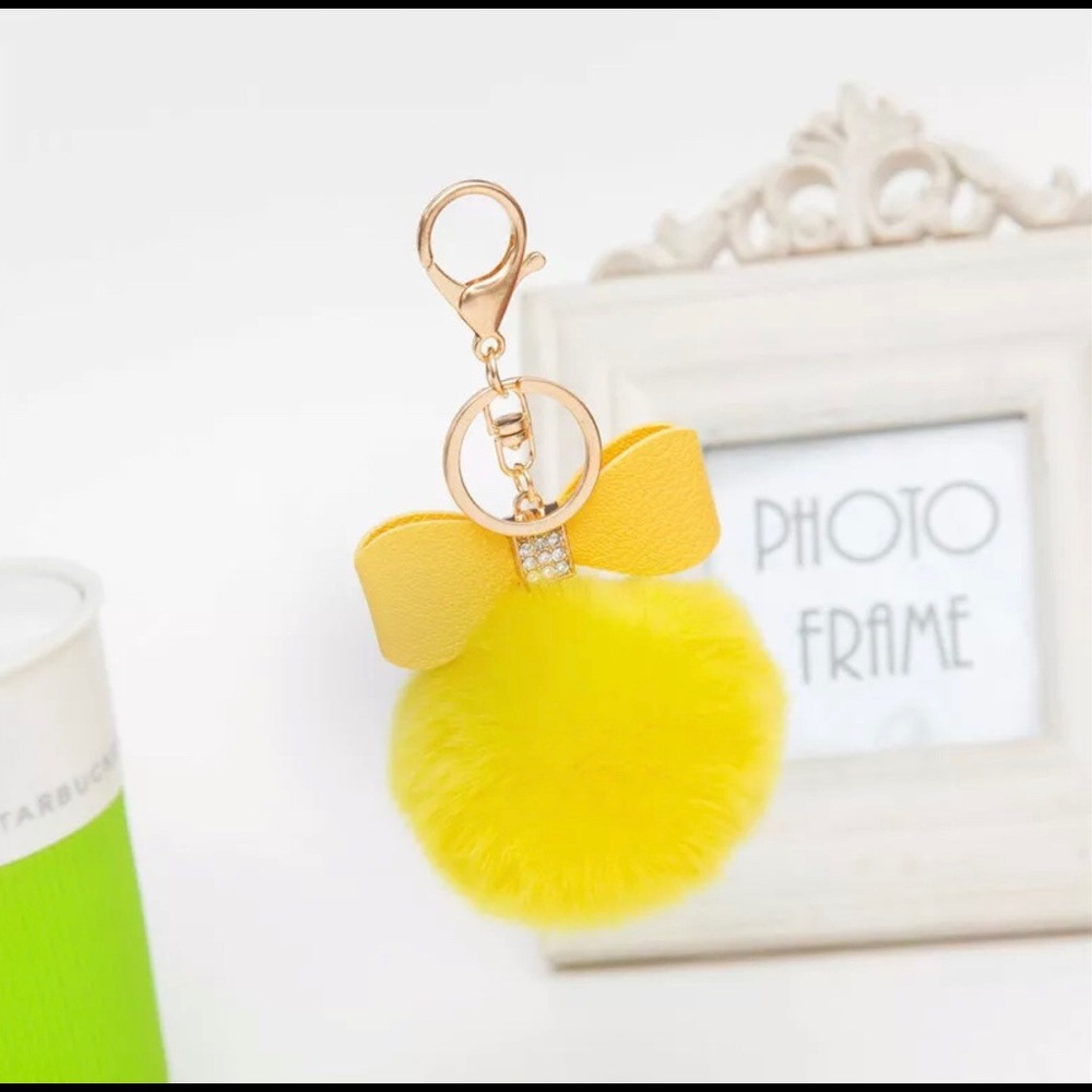 NEW Pom Pom Handbag Charm/Keychain